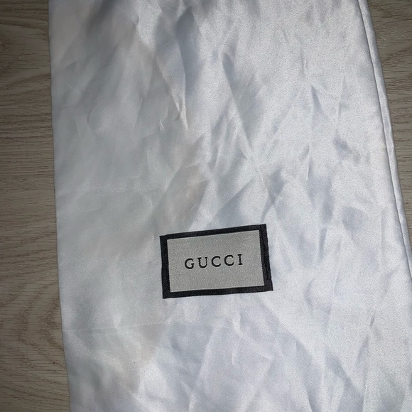 Gucci White Dust Bag with Black Logo - Picture 7 of 7